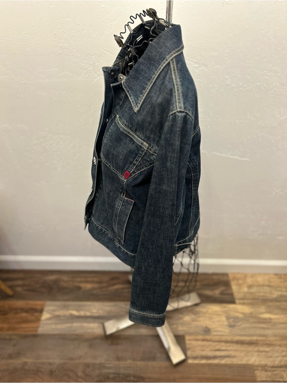 Liz Claiborne Denim Jacket Rhinestone Button Dark Wash Large - Picture 4 of 8
